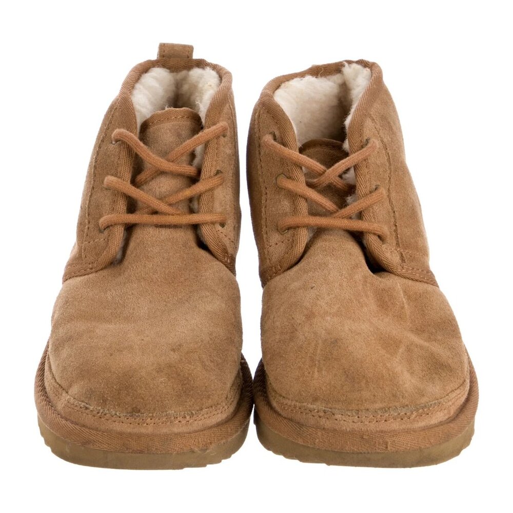 UGG Neumel Kids Chukka Ankle Boots Chestnut Shearling Lined Size 3